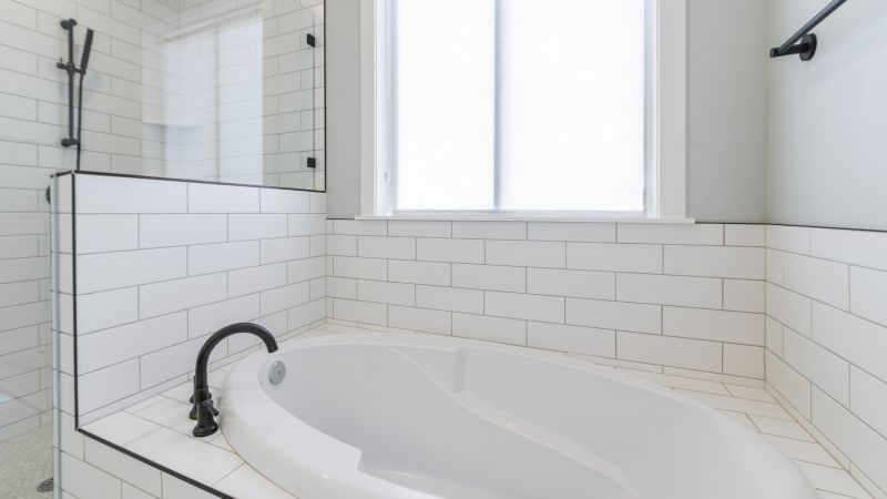 Finished Bathtub with Tiles